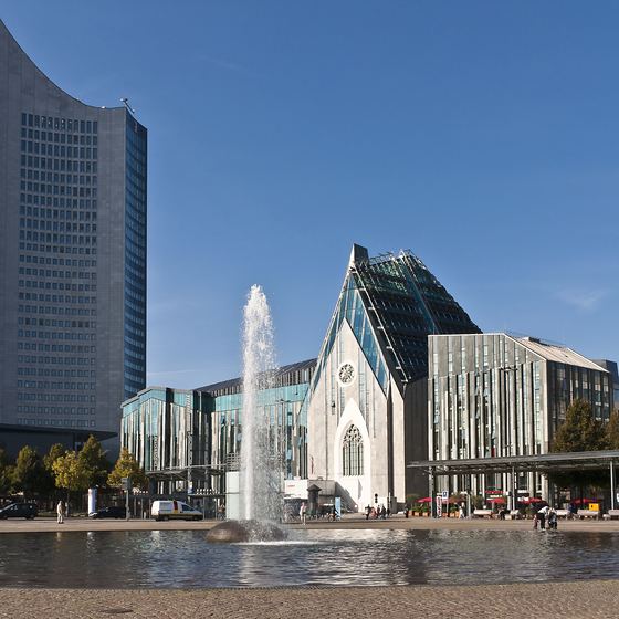 Der Augustusplatz mit Universität in Leipzig